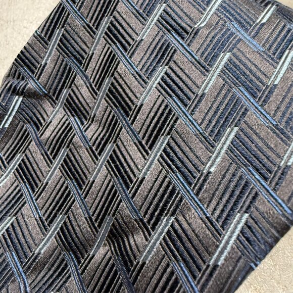 Altea Milano Tie 100% Silk Made in Italy Geometric Woven 4" - Picture 2 of 5